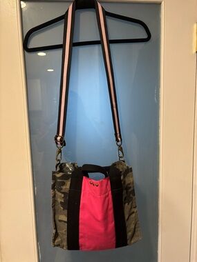 Women’s Camouflage Tote with Pink Accent and Adjustable Strap